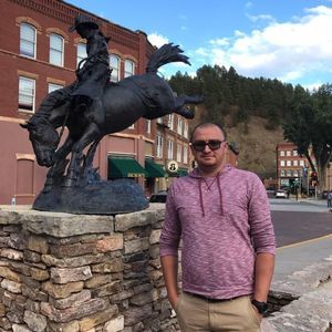 Meet your Posher, Eugeniu